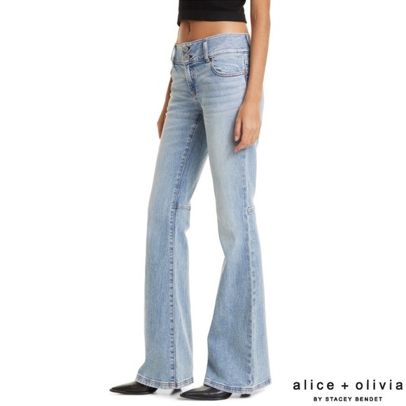 Alice + Olivia **NWT** Stacey Low Rise Flare Bell Bottom Jeans in Bay Blue Denim - Picture 3 of 16
